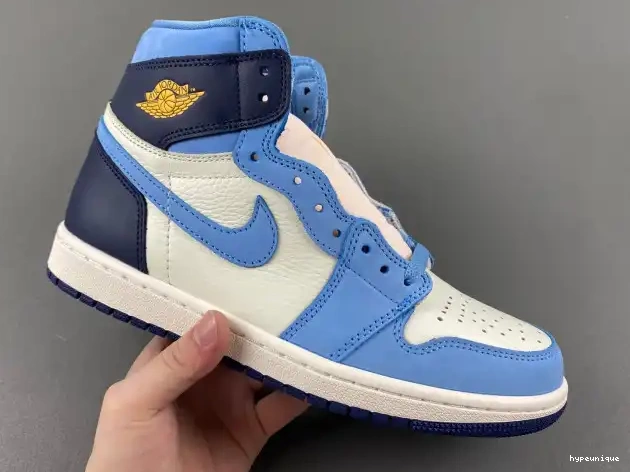 HYPE Flight WMNS High FD2596-400 Air 1 OG Jordan First in 0424